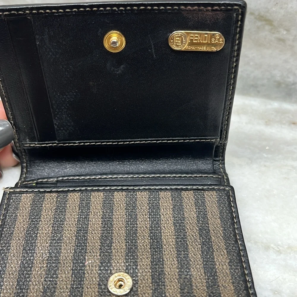 Fendi vintage, authentic trifold, wallet